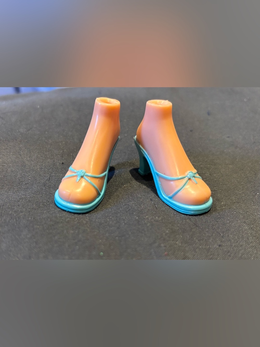 Bratz Style It! Turquoise shoes